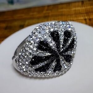 Vintage Chunky Hinge / Clamper Dome Bracelet with Black Clear Crystal …